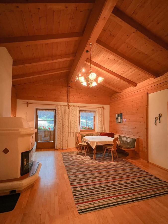 Pensjonat Schulhaus Tirol *